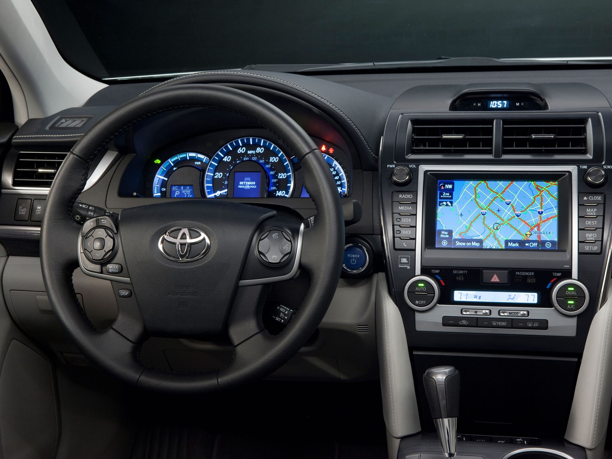 Toyota Camry Le