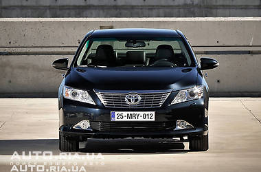 Toyota Camry Prestige