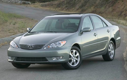 Toyota Camry Standard