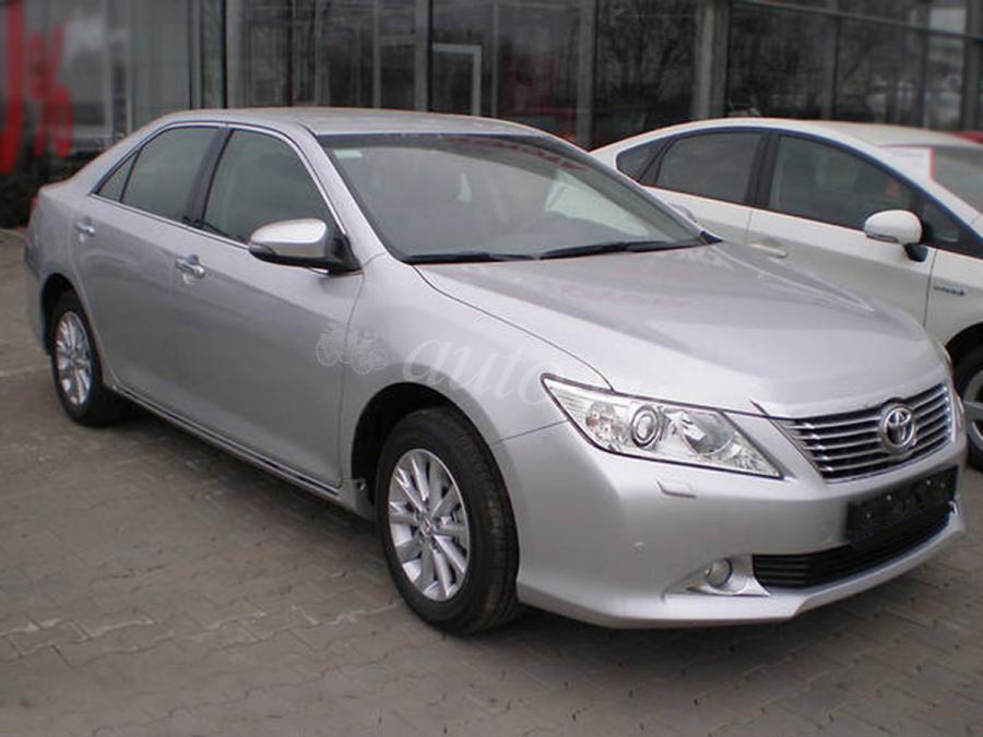 Toyota Camry Standard