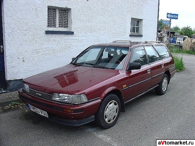 Toyota Camry Station