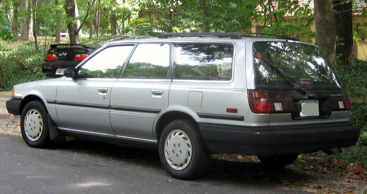 Toyota Camry Station
