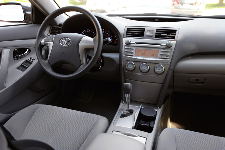 Toyota Camry V4