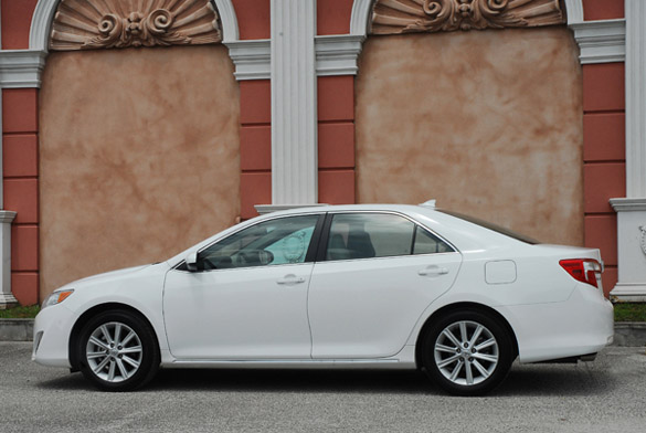 Toyota Camry V4