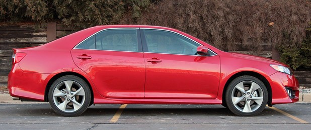 Toyota Camry V6 2014