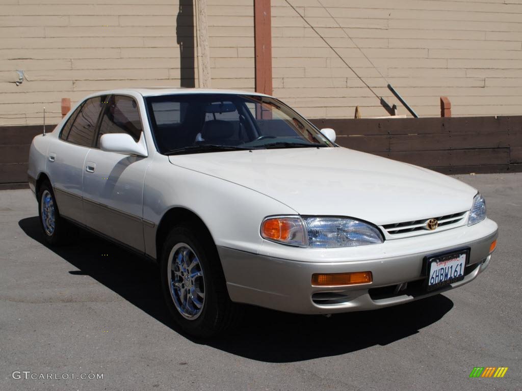 Toyota Camry V6 Le