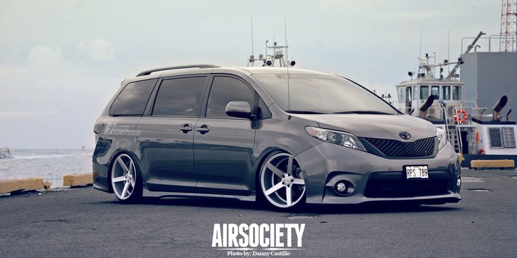 Toyota Camry Van
