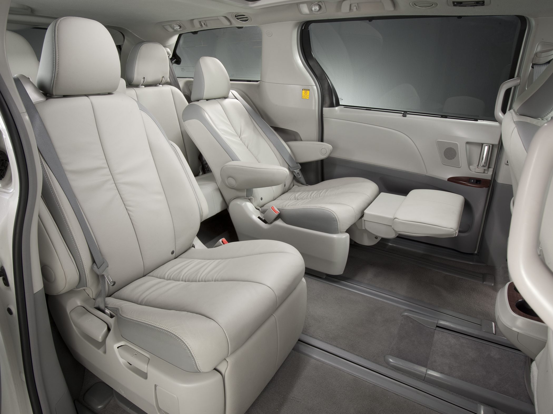 Toyota Camry Van