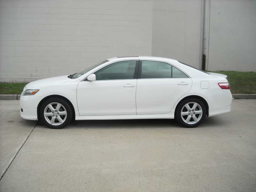 Toyota Camry White