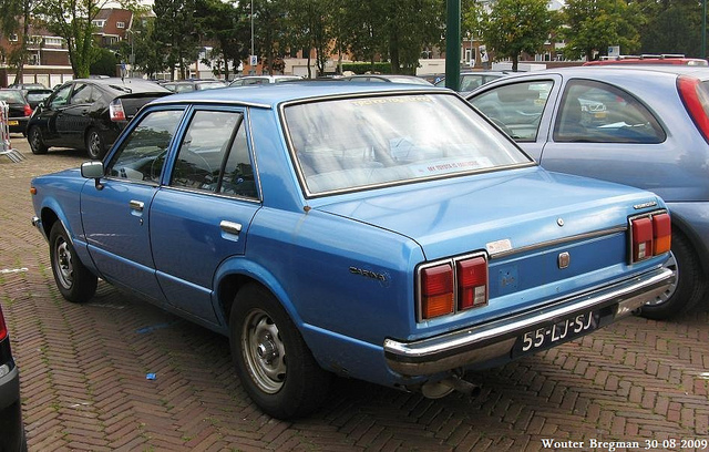 Toyota Carina 1600