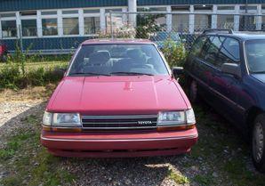Toyota Carina 2