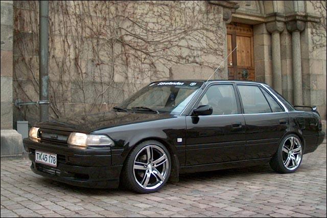 Toyota Carina 2