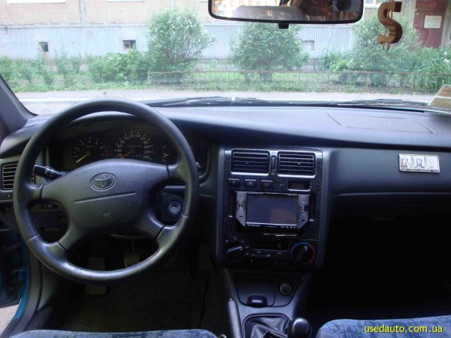 Toyota Carina E 1997