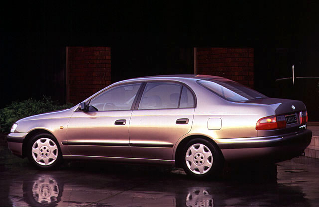 Toyota Carina E Sedan