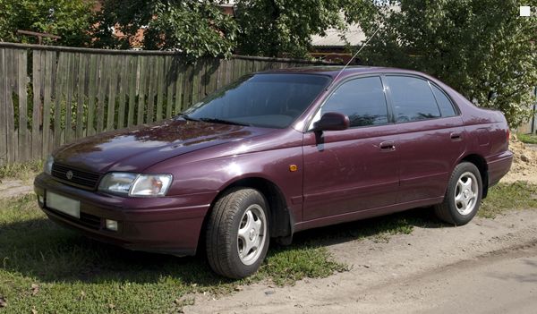 Toyota Carina E