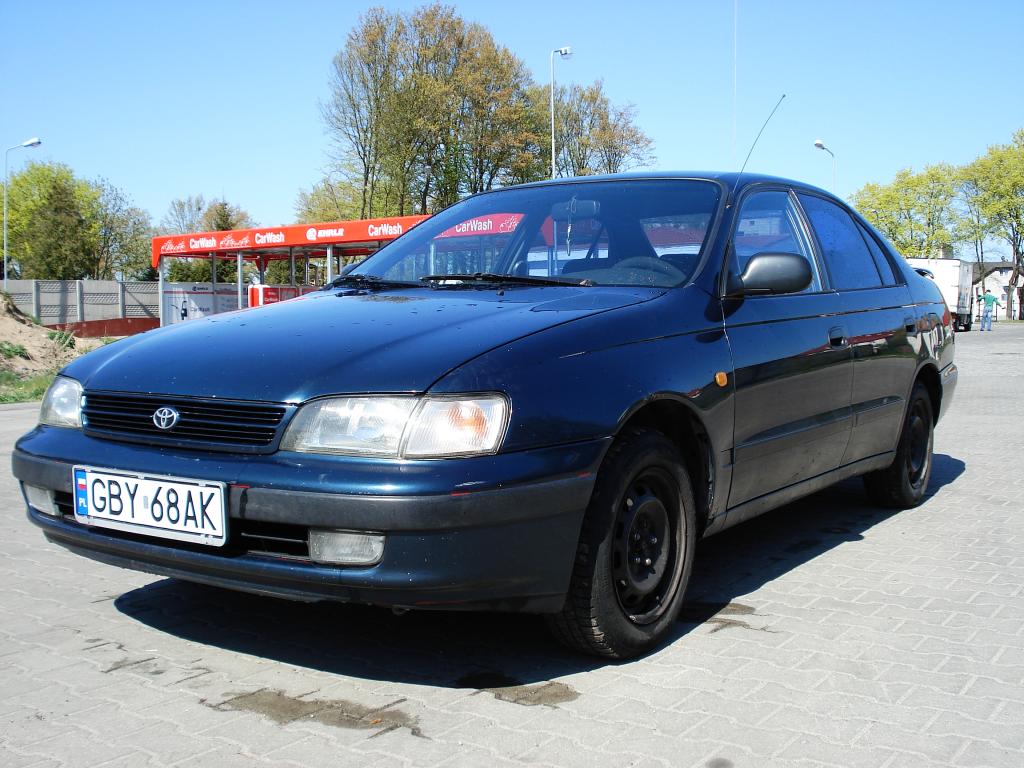 Toyota Carina E