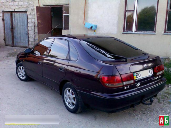 Toyota Carina Hatchback