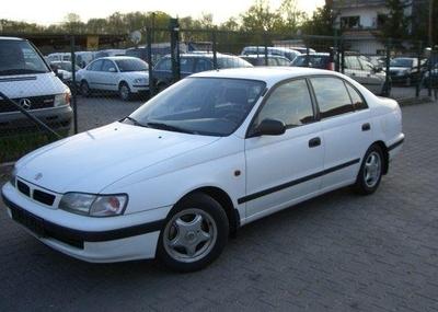 Toyota Carina Sedan