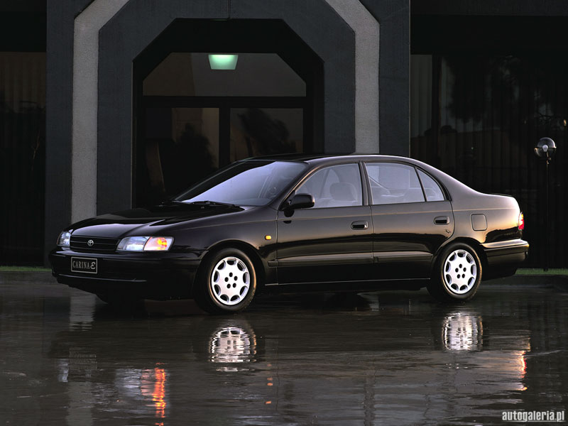 Toyota Carina Sedan