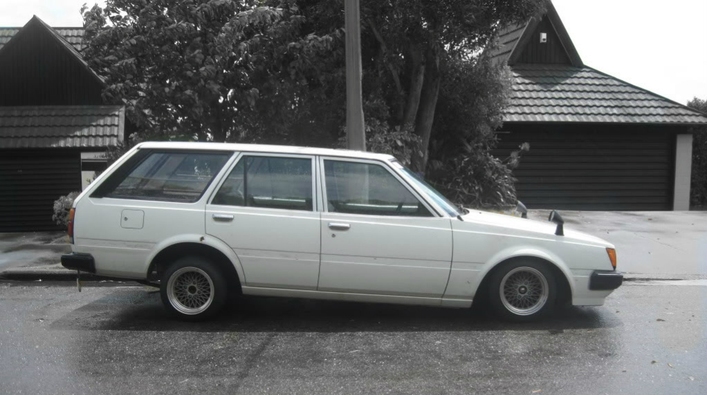 Toyota Carina Van