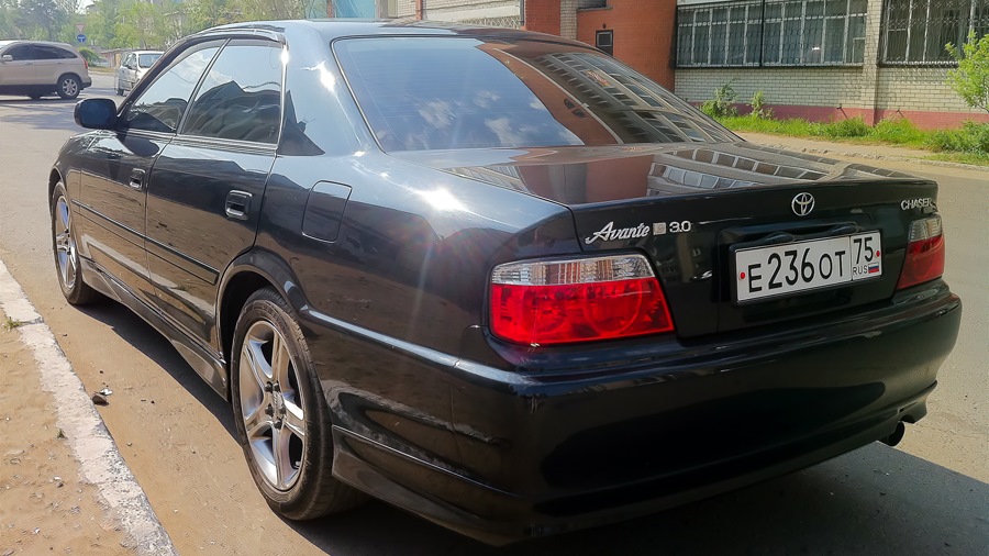 Toyota Chaser Avante
