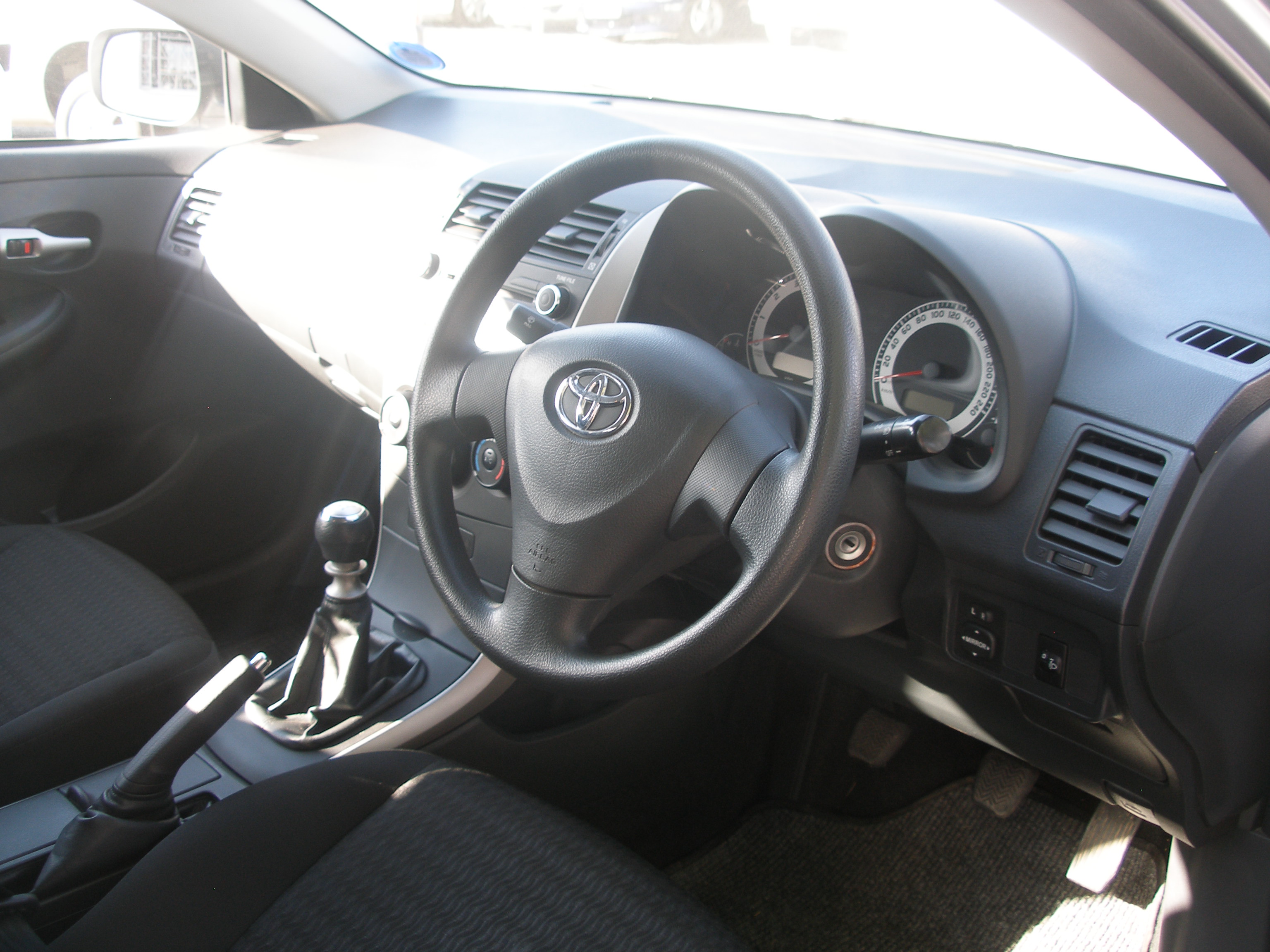 Toyota Corolla 1.3 Impact