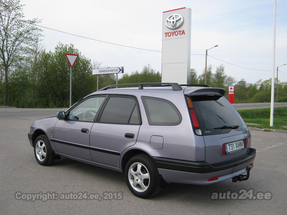 Toyota Corolla 1.6 At