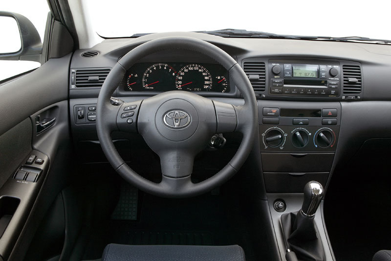Toyota Corolla 1.6 Hatchback
