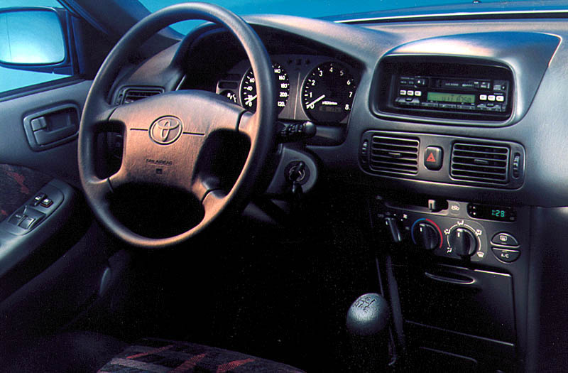Toyota Corolla 1.6 Luna