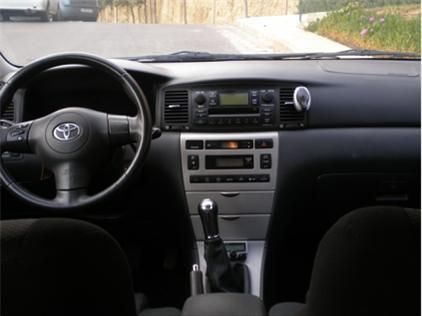 Toyota Corolla 1.6 Sedan