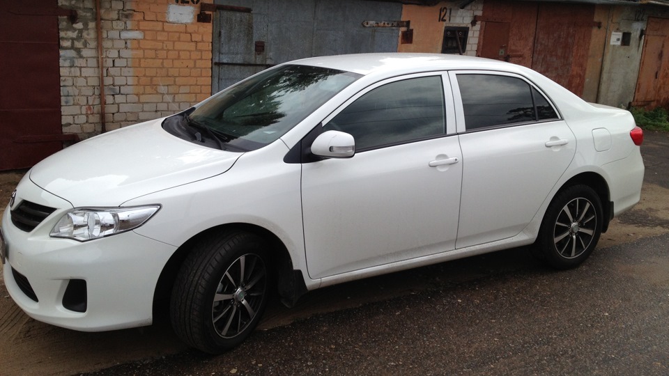 Toyota Corolla 13