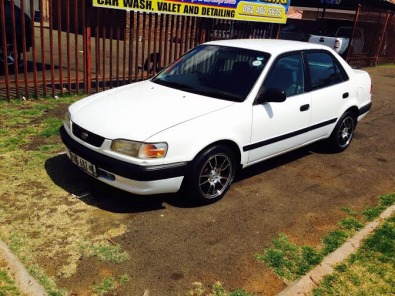 Toyota Corolla 160