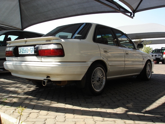 Toyota Corolla 180