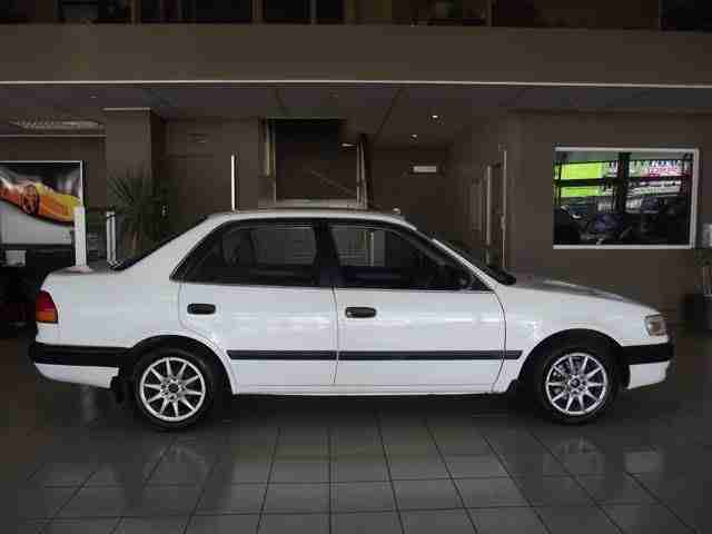 Toyota Corolla 180i