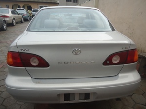 Toyota Corolla 1999 Model