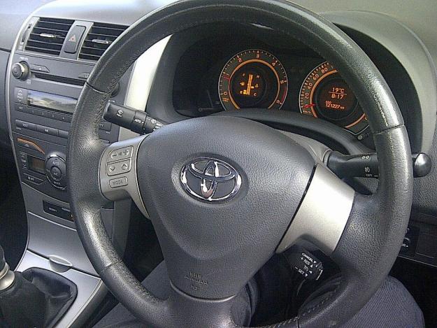 Toyota Corolla 2.0 Exclusive