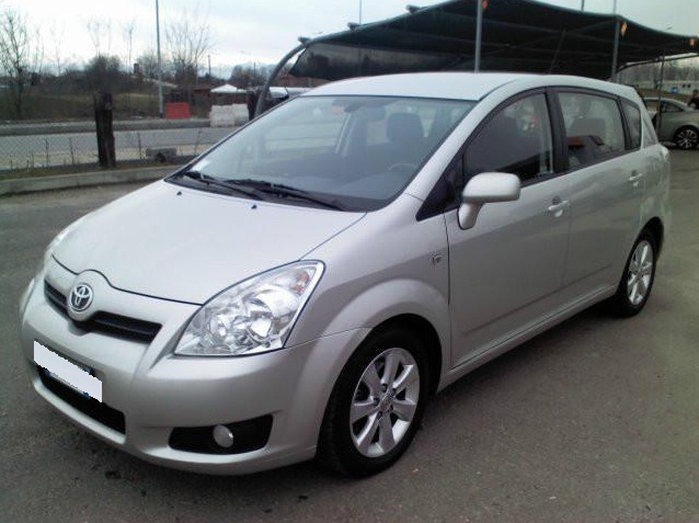 Toyota Corolla 2.2