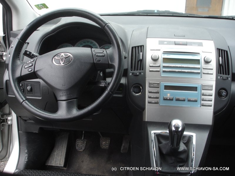 Toyota Corolla 2.2