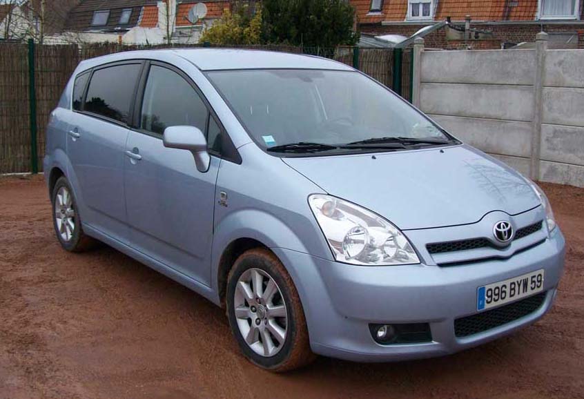 Toyota Corolla 2.2