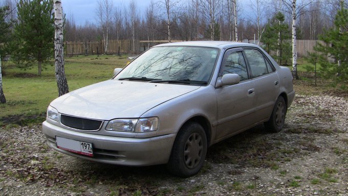Toyota Corolla 2000