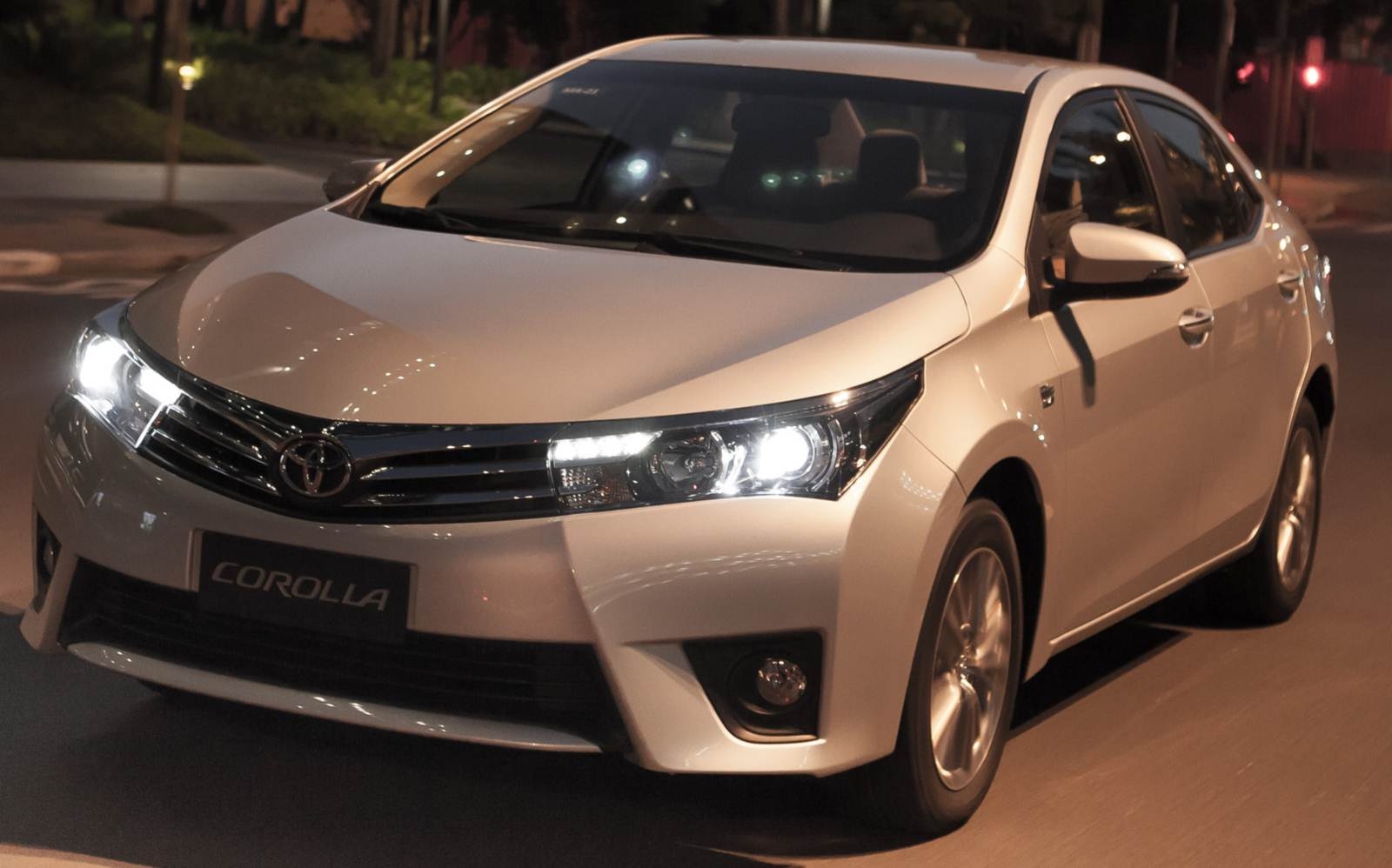 Toyota Corolla Altis 2016
