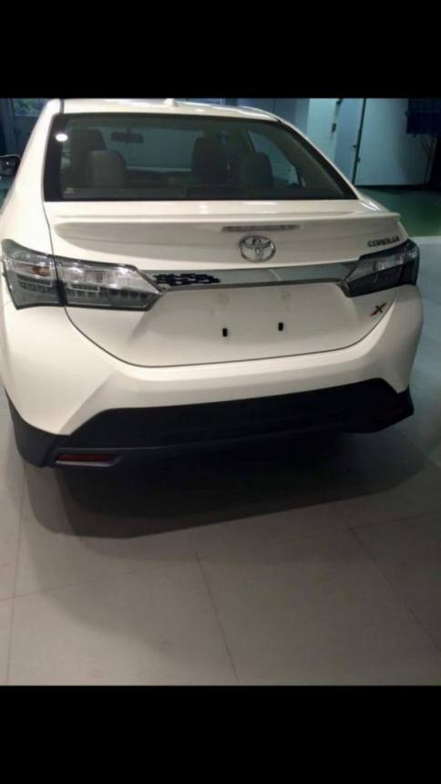 Toyota Corolla Altis 2016