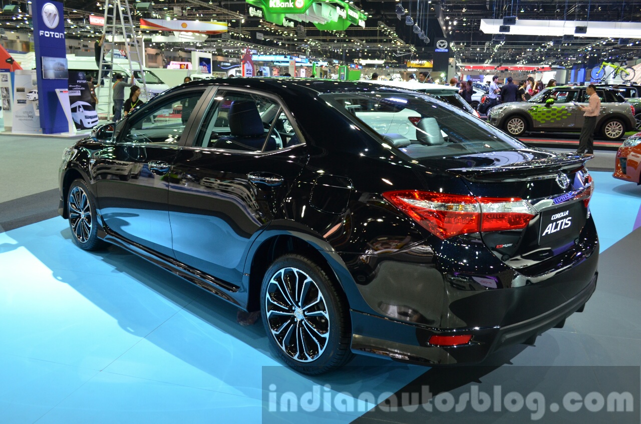 Toyota Corolla Black