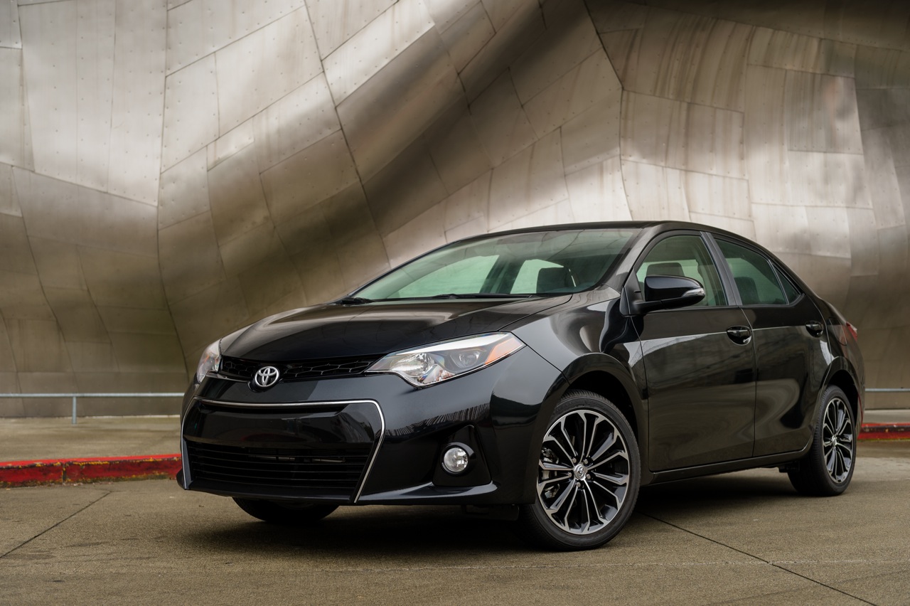 Toyota Corolla Black