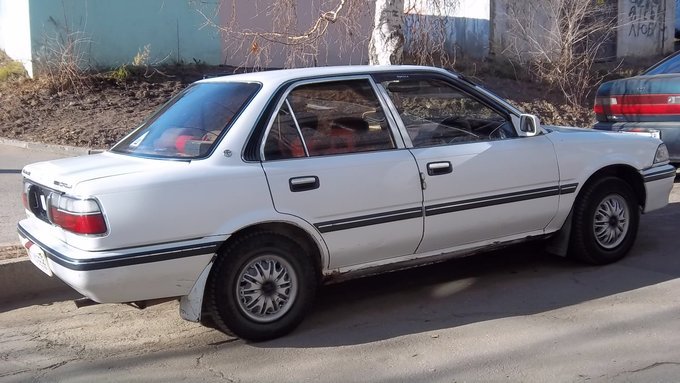 Toyota Corolla Corona