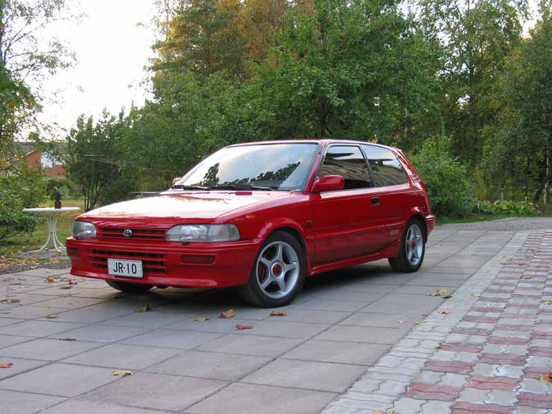 Toyota Corolla E90