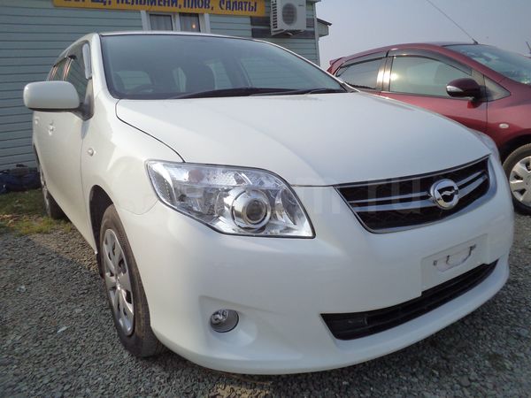 Toyota Corolla Fielder 2010
