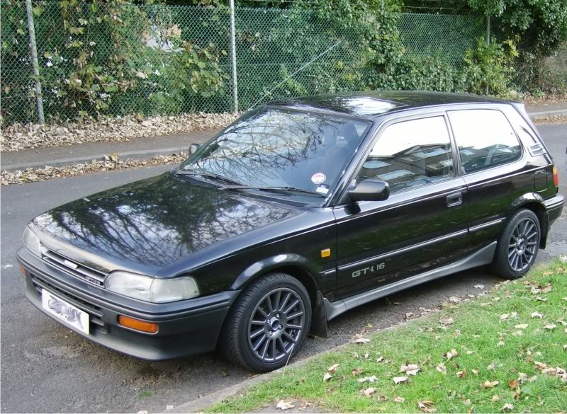 Toyota Corolla Gti-16