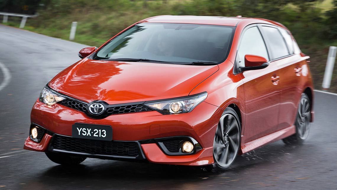 Toyota Corolla Hatchback 2015