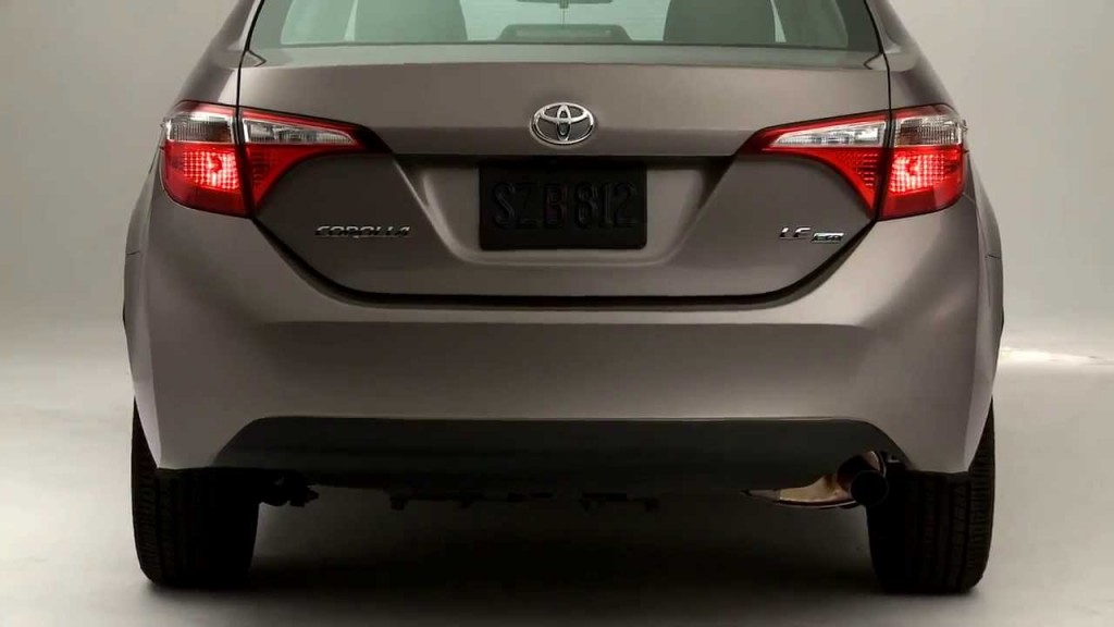 Toyota Corolla Le Eco 2015